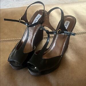 Steve Madden Black Patent Wedge Sandals